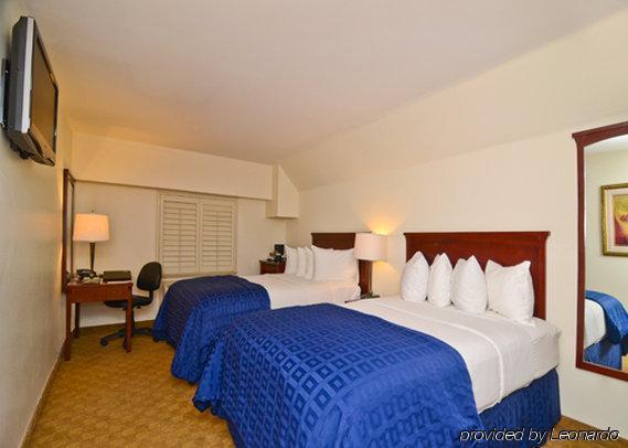 Ramada By Wyndham Oakland Downtown City Center Rom bilde