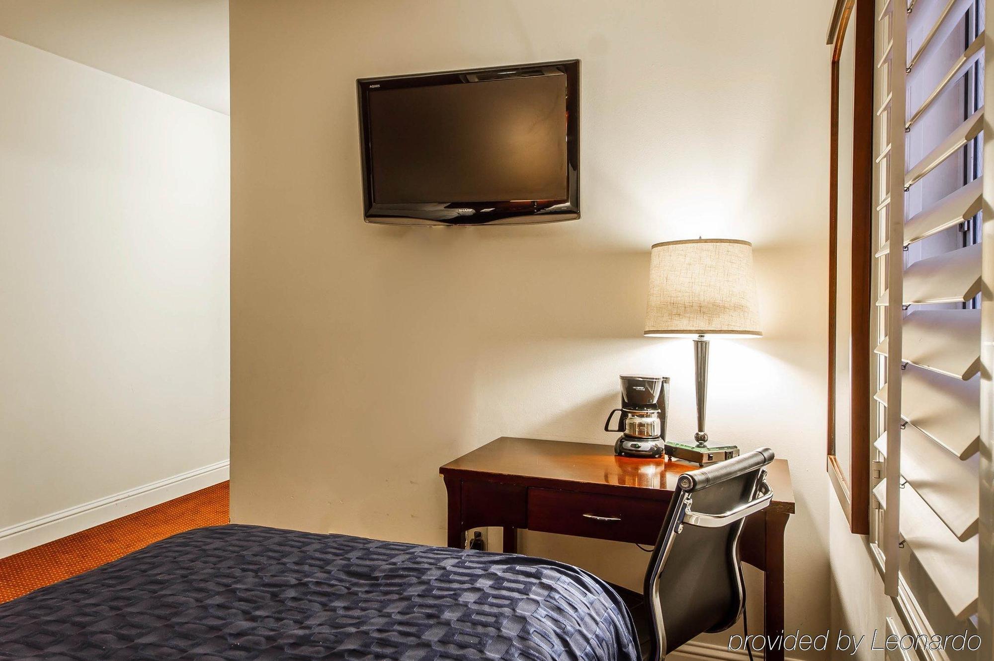 Ramada By Wyndham Oakland Downtown City Center Eksteriør bilde