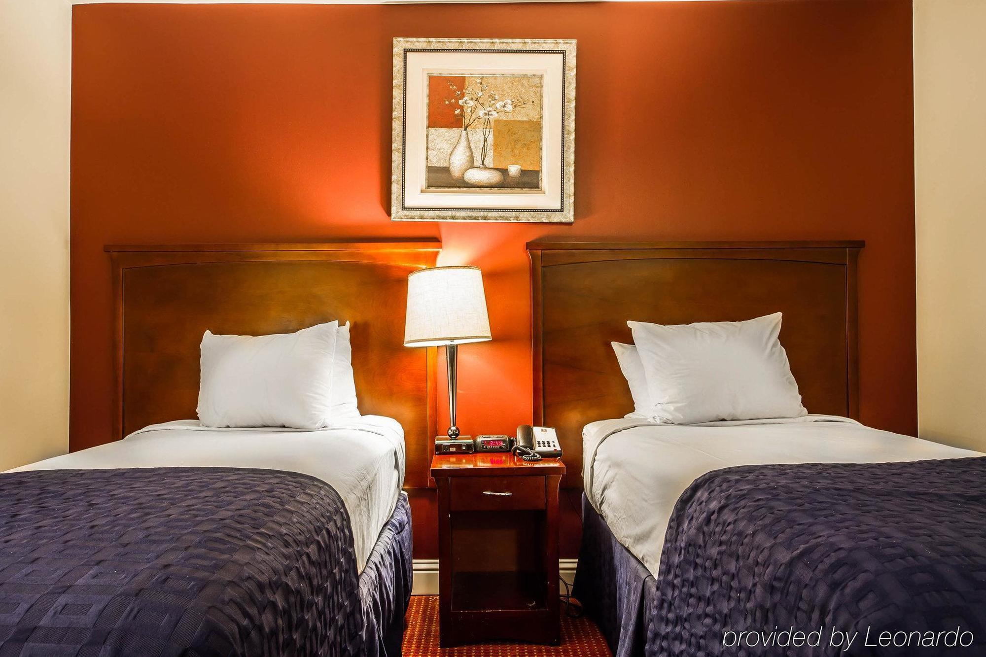 Ramada By Wyndham Oakland Downtown City Center Eksteriør bilde